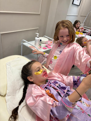 RJL PAMPER PARTIES - 8 Guests RJL Education