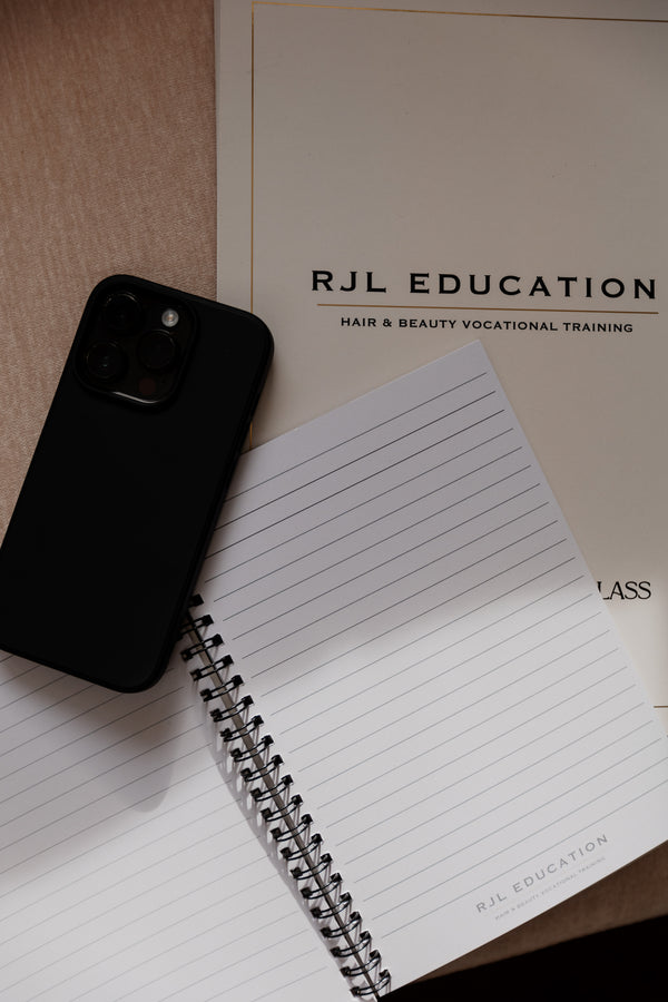 Assessing Vocational Achievement (A1) VTCT Level 3 Course RJL Education